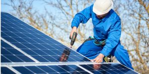 Installation Maintenance Panneaux Solaires Photovoltaïques à Saint-Remy-des-Landes